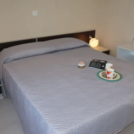 Great With Lift And Terrace By Beahost Lignano Sabbiadoro