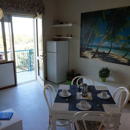 Great With Lift And Terrace By Beahost Lignano Sabbiadoro