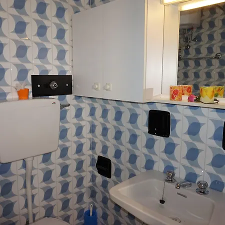 Great With Lift And Terrace By Beahost Lignano Sabbiadoro